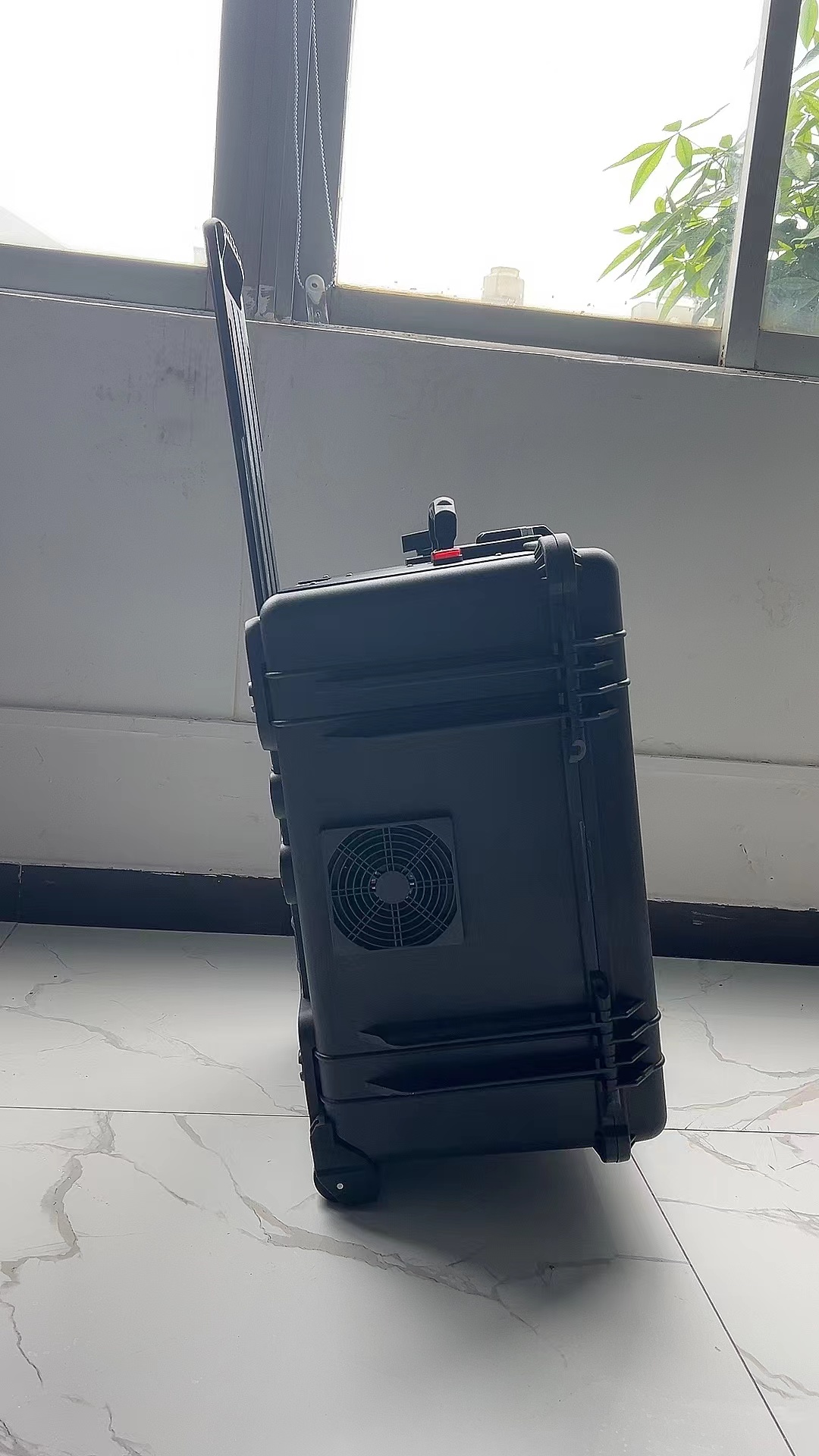 章丘手拉箱型移动通信干扰器